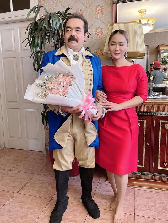 Potret Harmonis Inul Daratista dan Adam Suseno, 27 Tahun Menikah Jauh ...