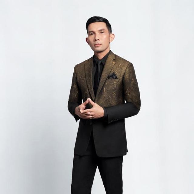 Indra Herlambang. (Foto: Winston Gomez dari Instagram @indraherlambang)