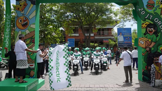 GrabElectric Tempuh 100 Juta Kilometer Lebih dari 2.700 Kali