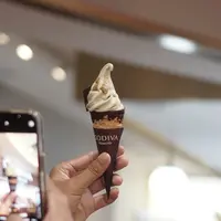 GODIVA mengumumkan peluncuran 2 soft menu terbaru serta kehadiran Gift Box spesial untuk akhir tahun. (Foto: Press Release GODIVA Indonesia)