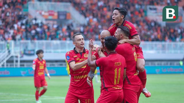 Foto: Melihat Kompaknya Gustavo Almeida dan Marko Simic Saat Bawa Persija Jakarta Taklukkan Persik Kediri di BRI Liga 1