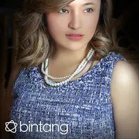 Marshanda. (Fotografer: Andy Masela, Digital Imaging: Muhammad Iqbal Nurfajri)