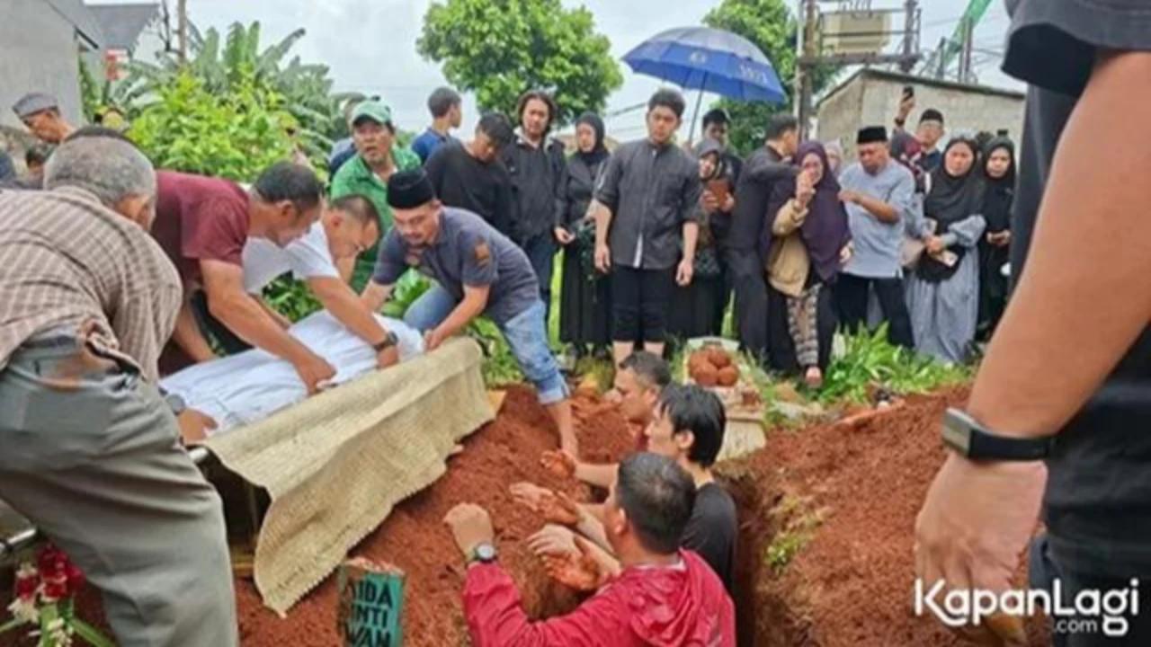 Innalillahi Wainna Ilaihi Rajiun, Gilang Dirga Berduka
