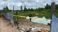 Di kolam eks tambang batu bara ini seorang bocah tenggelam usai berenang bersama teman-temannya.