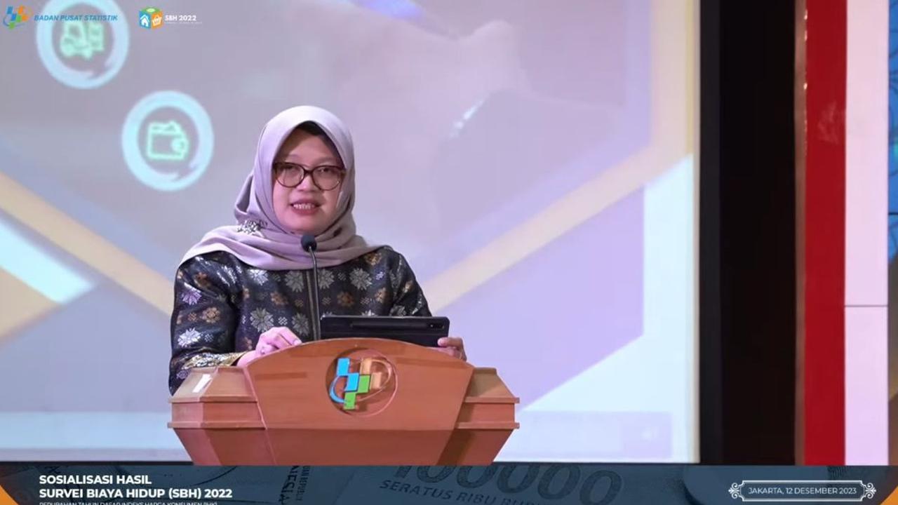 "Kalau di 2018 itu adalah Bekasi, dan  DKI Jakarta di urutan kedua. Di 2022 ini mereka bertukar tempat, jadi DKI Jakarta berada dalam posisi yang pertama termahal kemudian diikuti oleh Bekasi,"&nbsp;