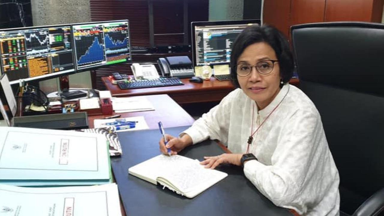 Kelakar Sri Mulyani: Mau Potong Gaji Sekjen Kemenkeu untuk Tiga Wakil Menteri
