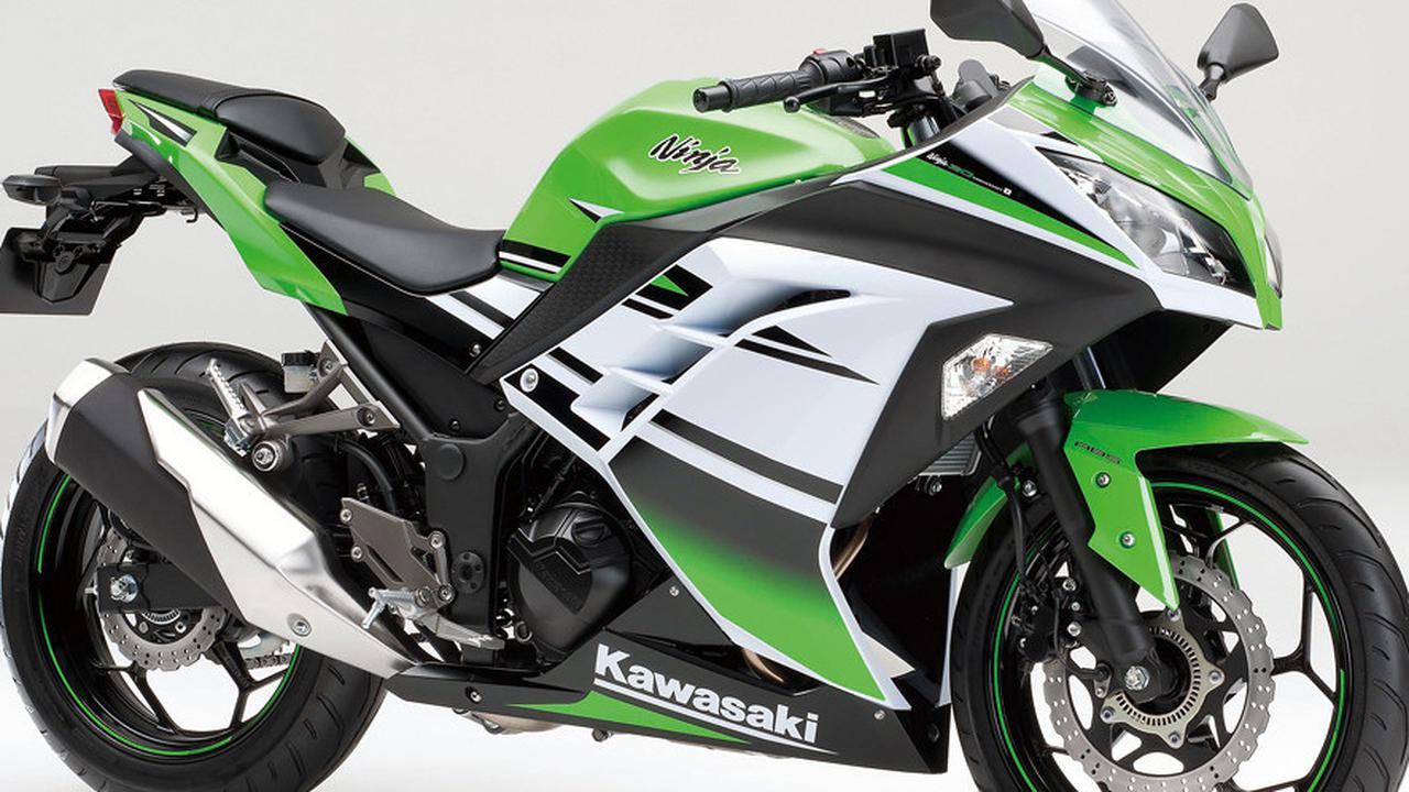 Kawasaki Ninja 250 FI 2015 30th Anniversary Special Edition (Source & Doc. by Kawasaki)
