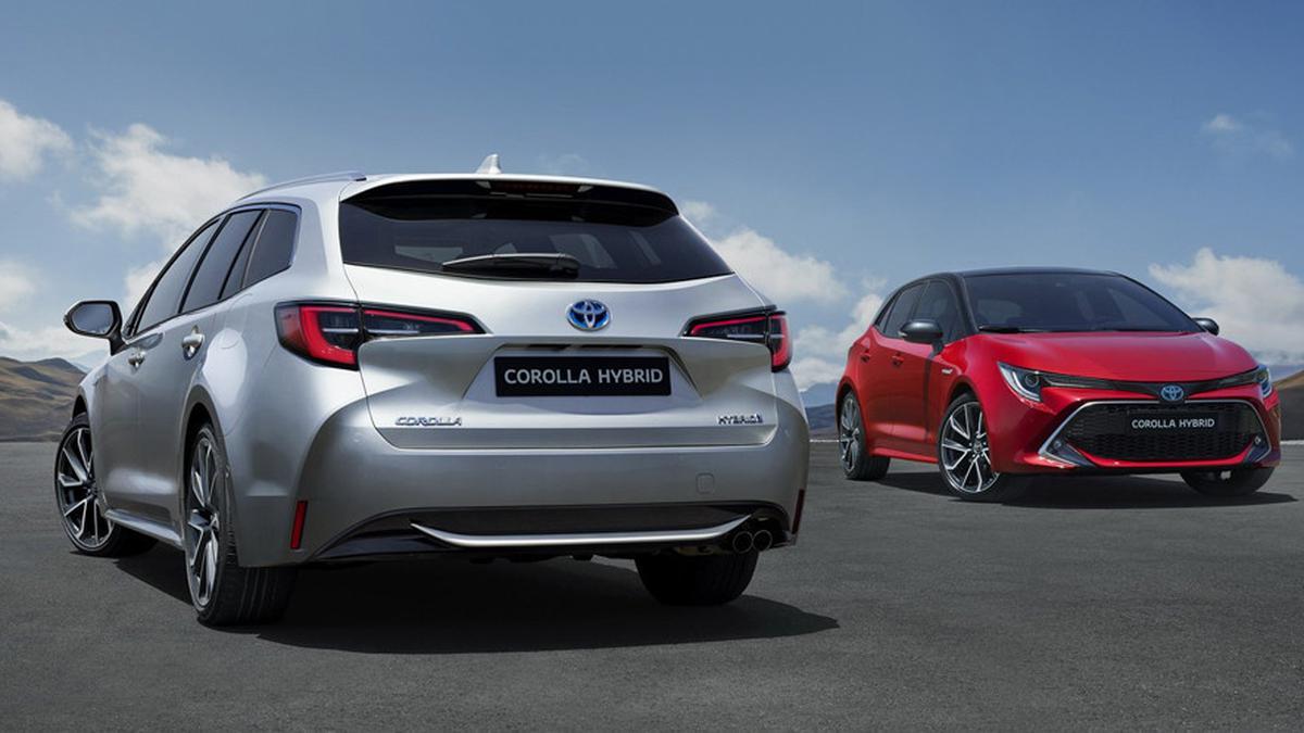 Harga Toyota Corolla Baru Akhirnya Diumumkan, Setara Toyota Innova ...