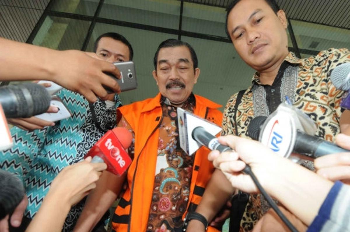 Terkait suap DPRD Sumut, masa tahanan Saleh Bangun juga diperpanjang