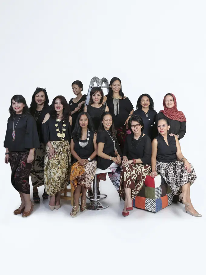 [Fimela] Komunitas Perempuan Pelestari Budaya: Kalau bukan kita yang menjaga, siapa lagi?