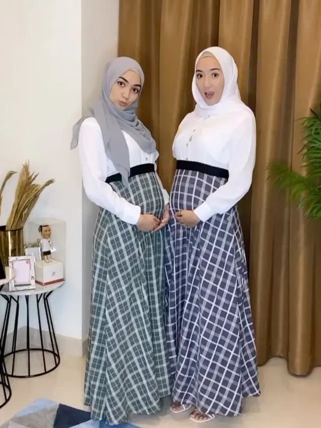 Hamil Bareng, Ini 6 Potret Kompak Citra Kirana dan Erica Putri Pamer Baby Bump