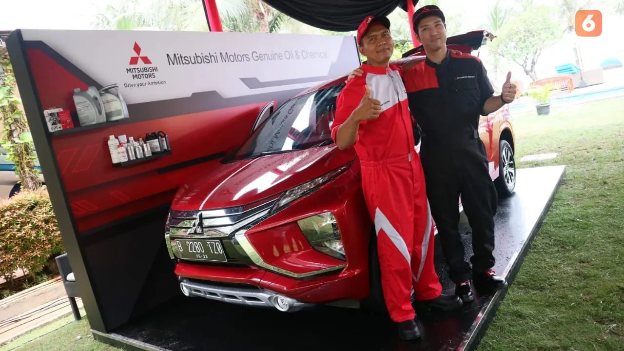 Mitsubishi Service Caravan