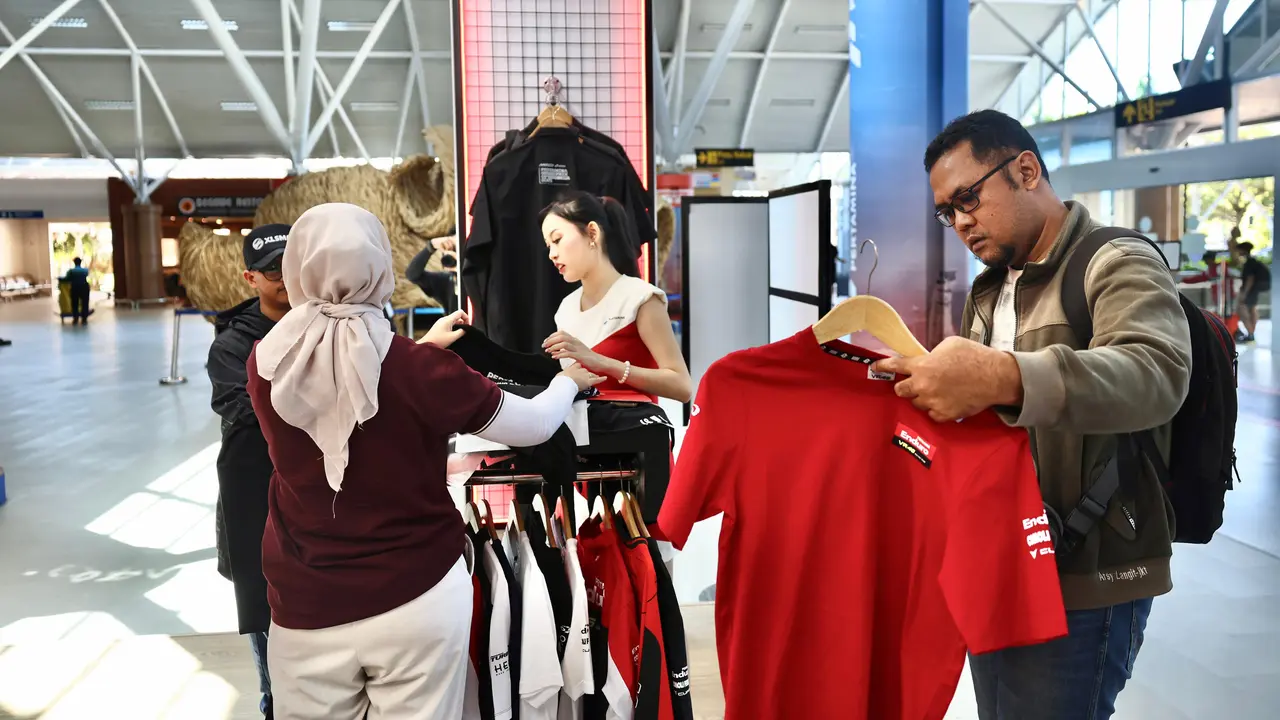 Bright Store Pertamina dan Official Booth MyPertamina di Bandara Internasional Lombok Praya, Nusa Tenggara Barat