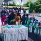 8 TPS di Bekasi didirikan secara berjajar untuk permudah pemilih Pilkada serentak.