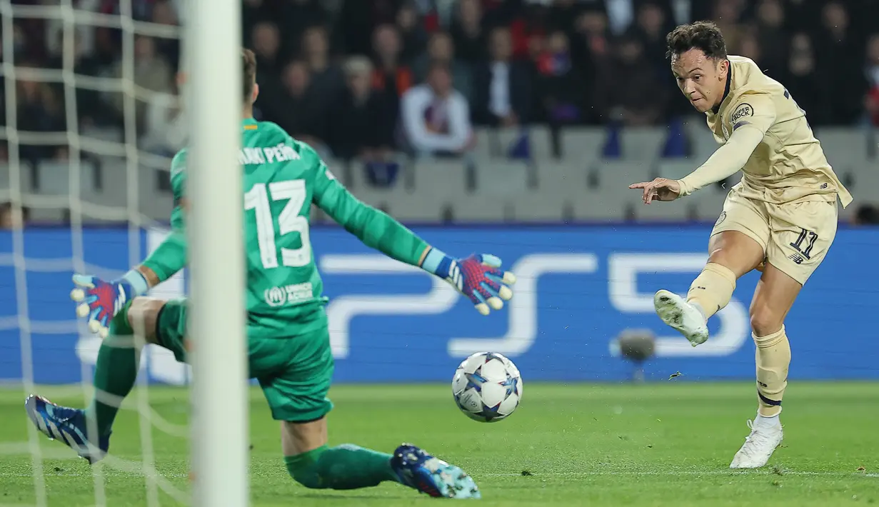 Porto bahkan sempat unggul lebih dahulu lewat gol Pepe Aquino di menit ke-30. (LLUIS GENE / AFP)
