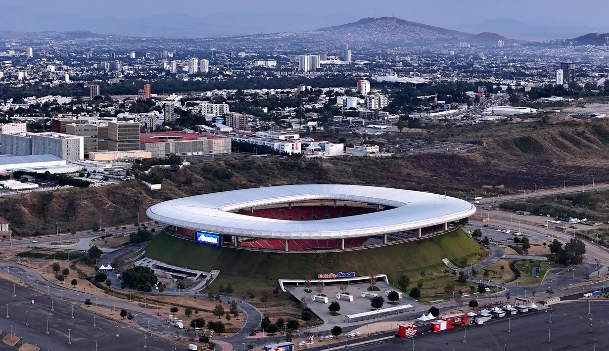 Foto udara yang menunjukkan Stadion atau Estadio Akron di Zapopan, negara bagian Jalisco, Meksiko, pada 5 Januari 2025, yang akan menjadi salah satu tempat penyelenggaraan Piala Dunia FIFA 2026. (Ulises Ruiz/AFP)