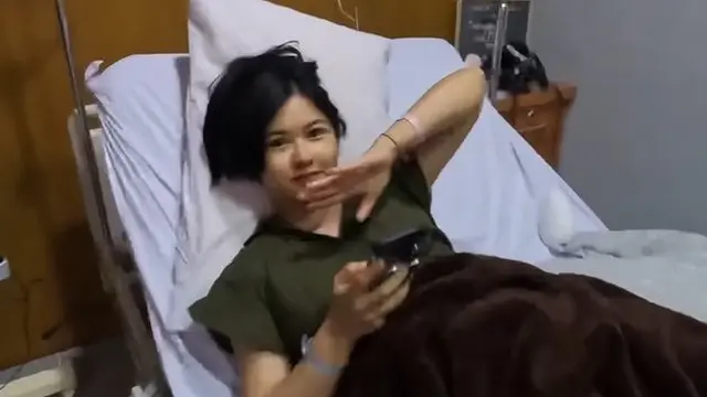 Adinda Azani melahirkan (Instagram/dindazani)