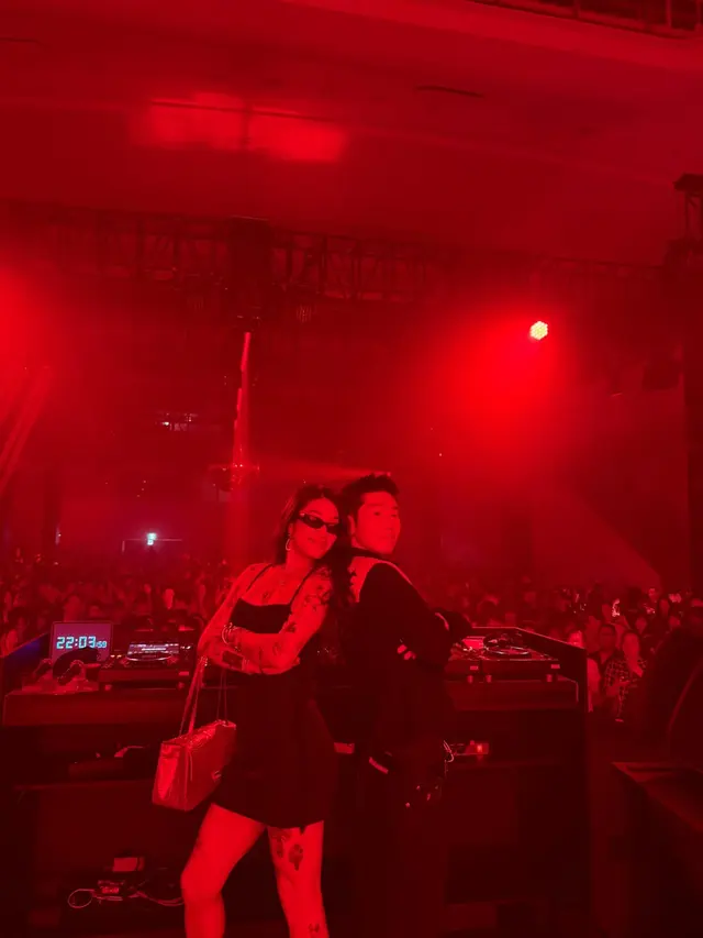 Duo Maut Jennie BLACKPINK dan Peggy Gou Meriahkan After Party Chanel Metiers d'Art 2026 di Seoul
