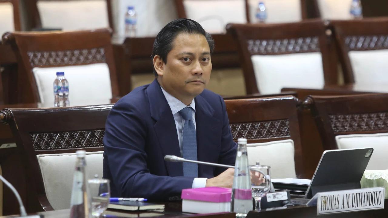 FOTO: Thomas Djiwandono Paparkan Strategi GERAK di Uji Kelayakan Deputi Gubernur BI