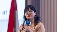Prof. Stella Christie,Wakil Mentor Pendidikan Tinggi, Sains, dan Teknologi Republik Indonesia  memberikan sambutan dalam kegiatan L’Oréal - UNESCO For Women in Science 2025 [Dok/L’Oréal]