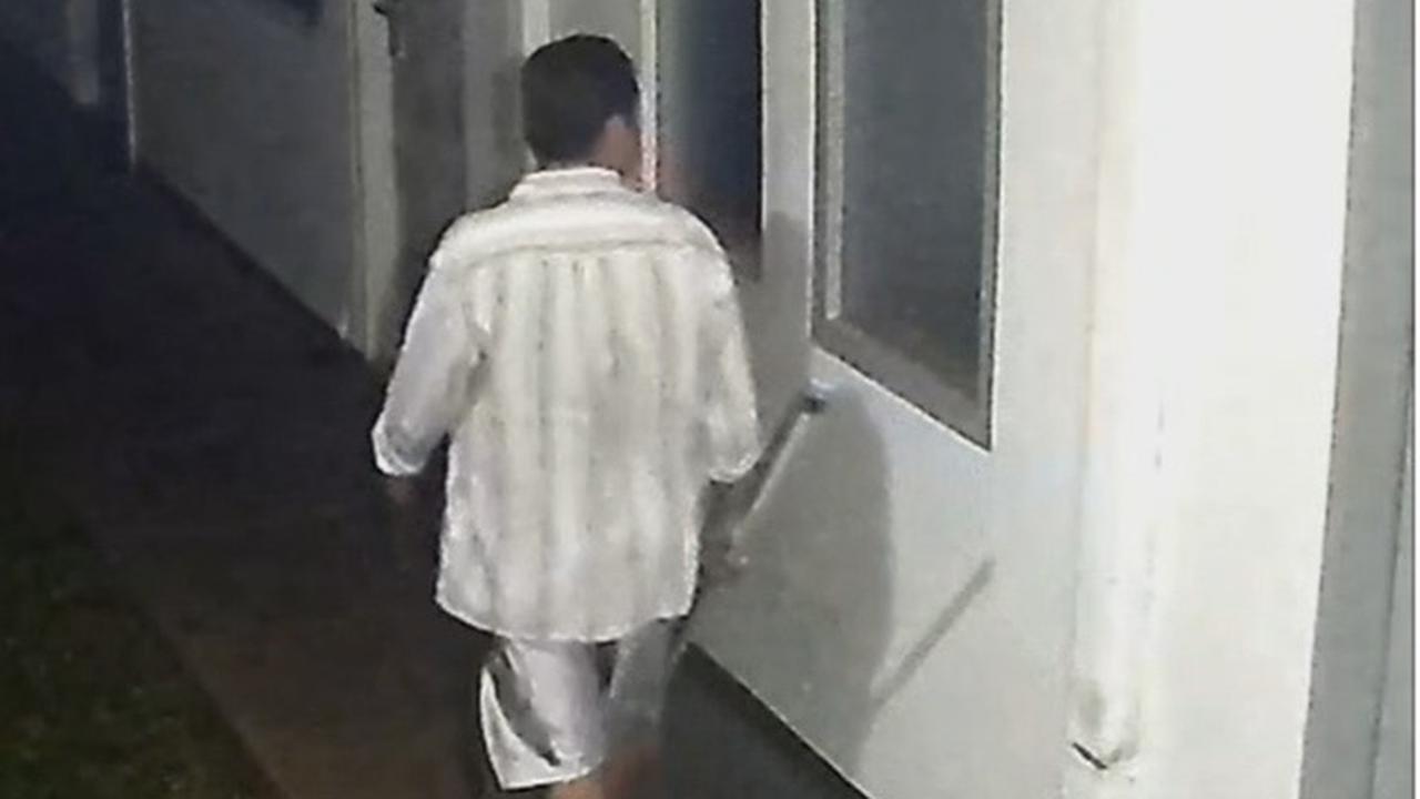 Rekaman CCTV Indekos Arya Daru
