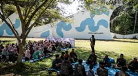 Penjabat Gubernur Aceh, Safrizal ZA menyebutkan, peringatan 20 tahun gempa dan tsunami tahun ini bertema "Beranjak dari Masa Lalu dan Menuju Masa Depan Aceh Bersyariat". (Yasuyoshi CHIBA/AFP)