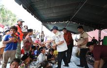 Mendagri Kunjungi Pengungsi Aceh Utara, Pastikan Penanganan Bencana Berjalan Optimal