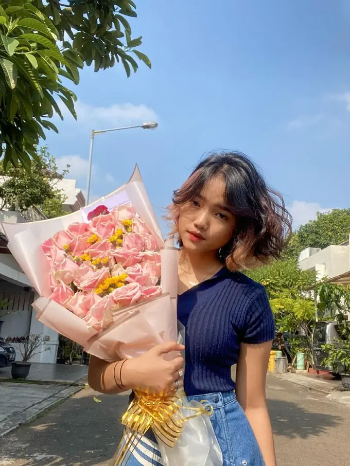 Fuji adik ipar Vanessa Angel (Foto: Instagram/@fuji_an)