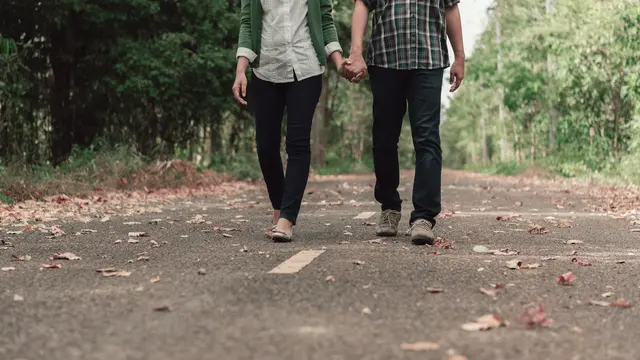 5 Bukti Dia Tulus Mencintai, dari Spare Waktu Hingga Ikut #NyatakanDenganFrank&co