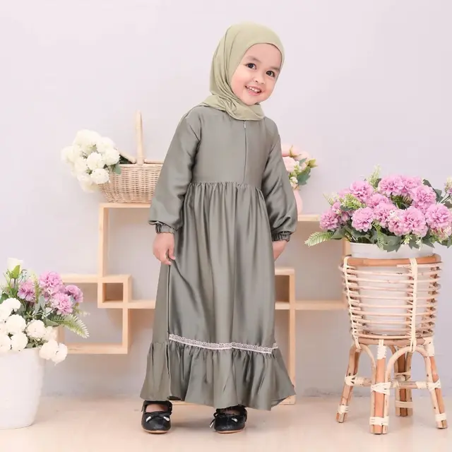 Cara Memilih Baju Muslim untuk Anak Perempuan, Jangan Salah Pilih untuk Lebaran Nanti