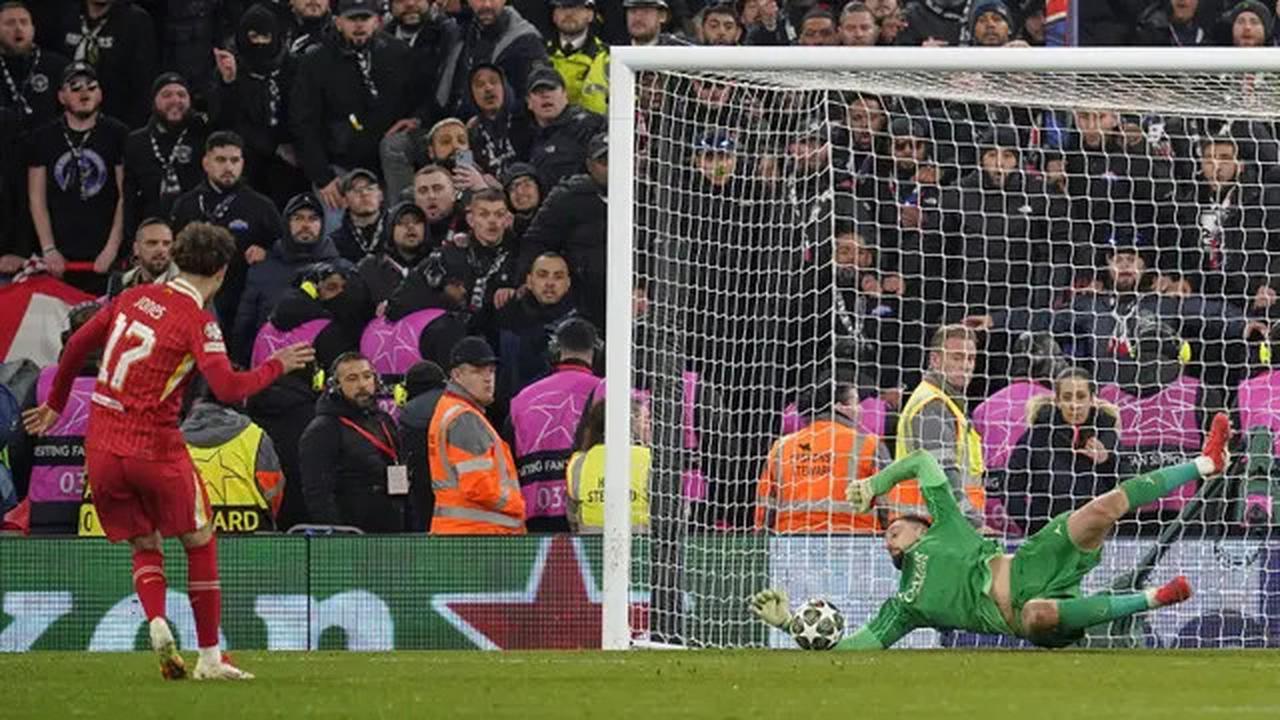 Aksi Suporter PSG dengan Megafon Diduga Ganggu Penalti Liverpool, kok Bisa?