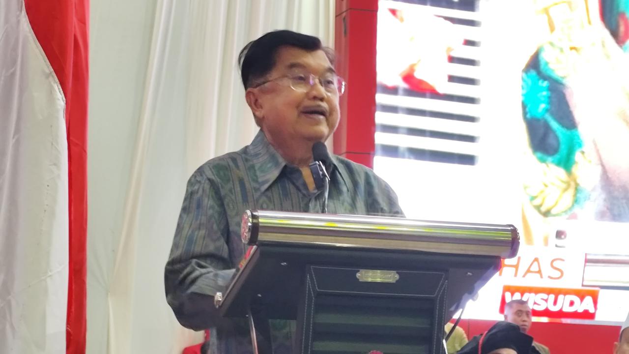 VIDEO: Jusuf Kalla Singgung Ijazah Bikin Wisuda Unhas Meriah, Ungkit Sosok Bos Tamatan SMP