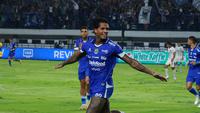Hasil BRI Super League: 10 Pemain Persib Jinakkan Bali United, Dewa United Curi 3 Poin di Kandang Malut United