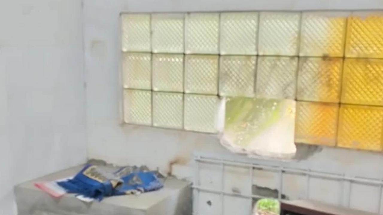Pelaku Misterius Jebol Tembok Minimarket di Buahbatu, Curi Rokok Jadi Sasaran