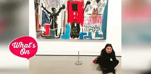 Duck face jadi pose andalan Raline Shah