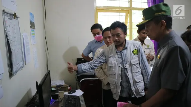 Gubernur Bali Made Mangku Pastika