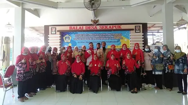 Balai Desa Sekapuk.