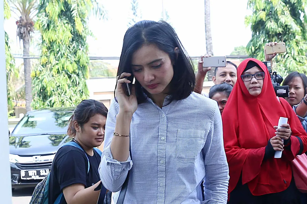 [Bintang] Ade Maya Istri Ibnu Jamil