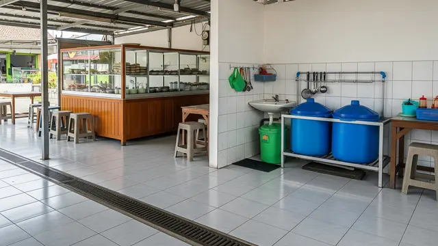 Warung dengan Vegetasi Tertata Rapi