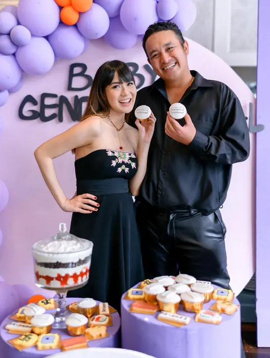 Adiezty Fersa dan Gilang Dirga (Instagram/gilangdirga)