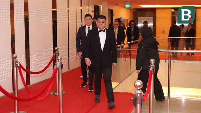 Foto: Tampil Modis, Begini Gaya Coach Indra Sjafri dan Sejumlah Mantan Atlet dan Pelatih di Atas Karpet Merah