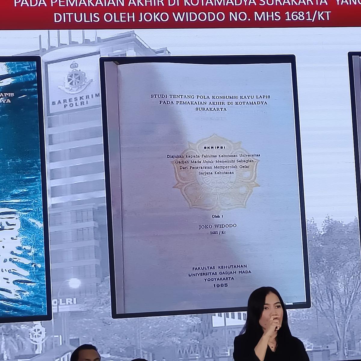 Bareskrim perlihatkan ijazah Jokowi