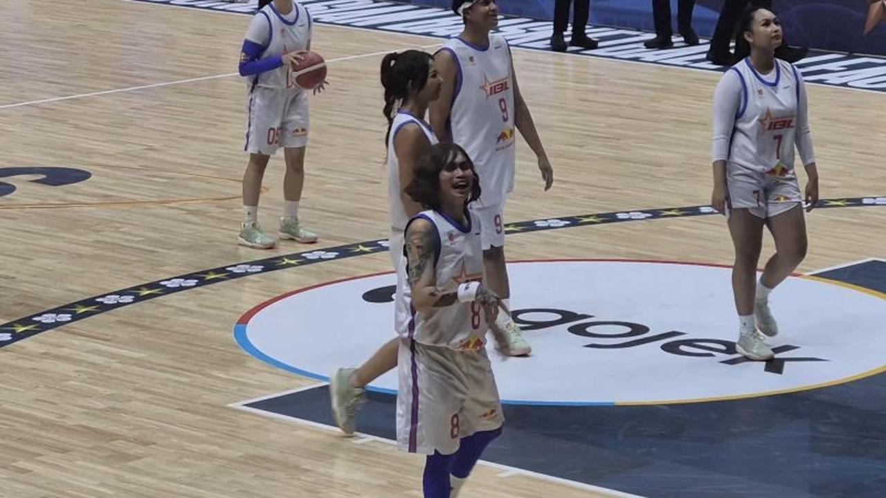 Tim Aloy Taklukkan Acin Panturas cs dalam Laga Seru Celebrity Game IBL All Star 2026 di Bandung