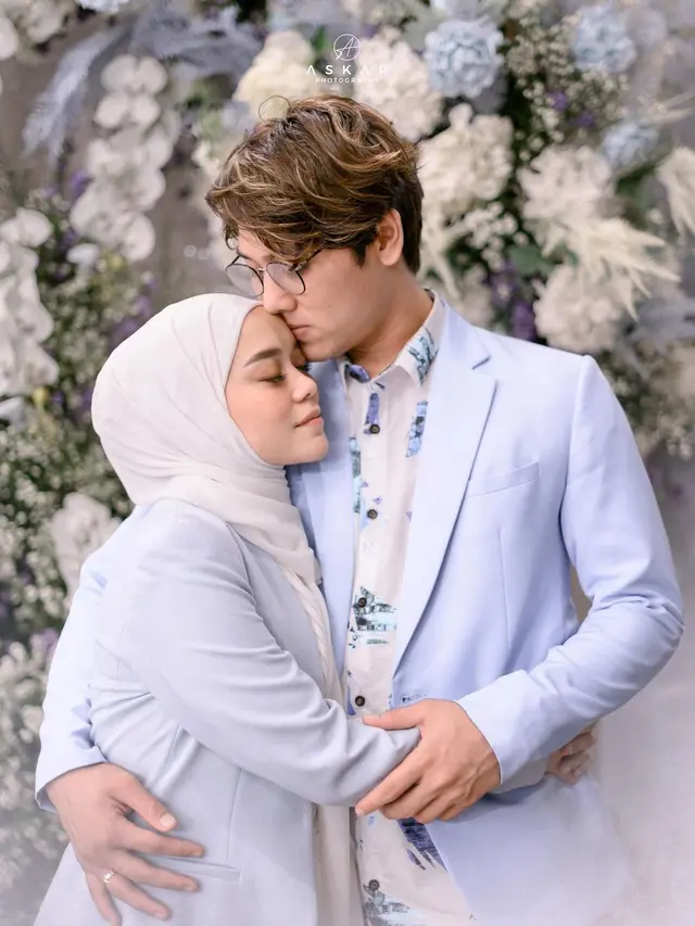 6 Potret Lesty Kejora dan Rizky Billar di ‘The Secret of Leslar’, Perut Buncit Jadi Sorotan