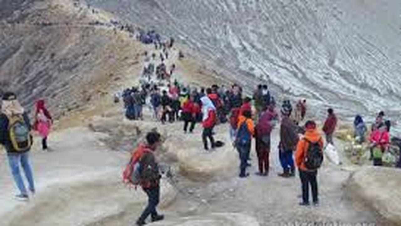 Destinasi wisata andalan Banyuwangi Kawah Ijen (Istimewa)