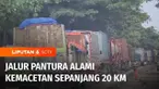 Perbaikan jalan menjadikan kemacetan hingga 20 kilometer di jalur Pantura Rembang - Pati, Jawa Tengah. Banyak kendaraan yang terjebak kemacetan dan menunggu hingga 2 hari.