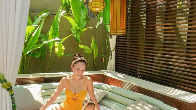 Tampil Kompak, Ini 6 Momen Shandy Aulia dan Baby Claire Herbowo saat Liburan di Bali