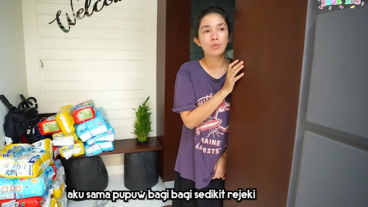 [Fimela] Ussy Sulistiawaty
