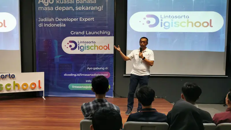 Lintasarta memberikan 3.200 beasiswa coding kepada para pelajar Sekolah Menengah Kejuruan (SMK) melalui program Lintasarta Digischool.