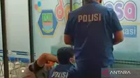 Duduk Perkara Ruangan Bupati Bekasi Disegel dan Digembok Sekelompok Orang